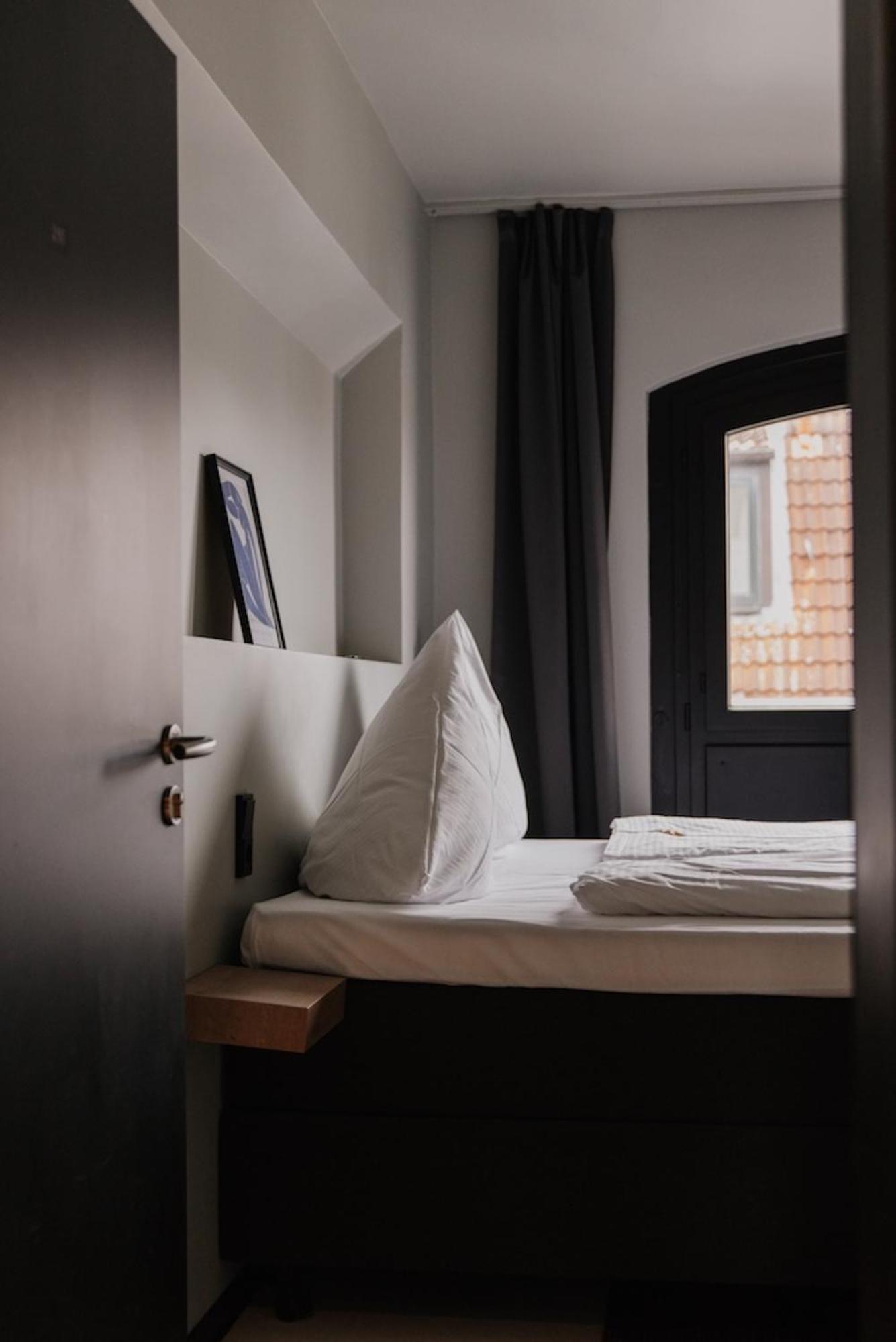 Zur Muehle - Hotel Am Fleth Букстехуде Экстерьер фото