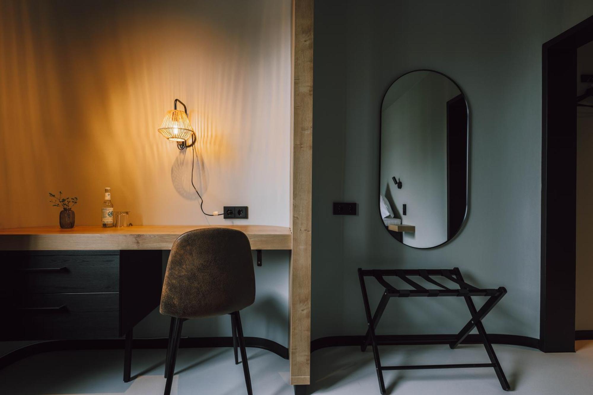 Zur Muehle - Hotel Am Fleth Букстехуде Экстерьер фото